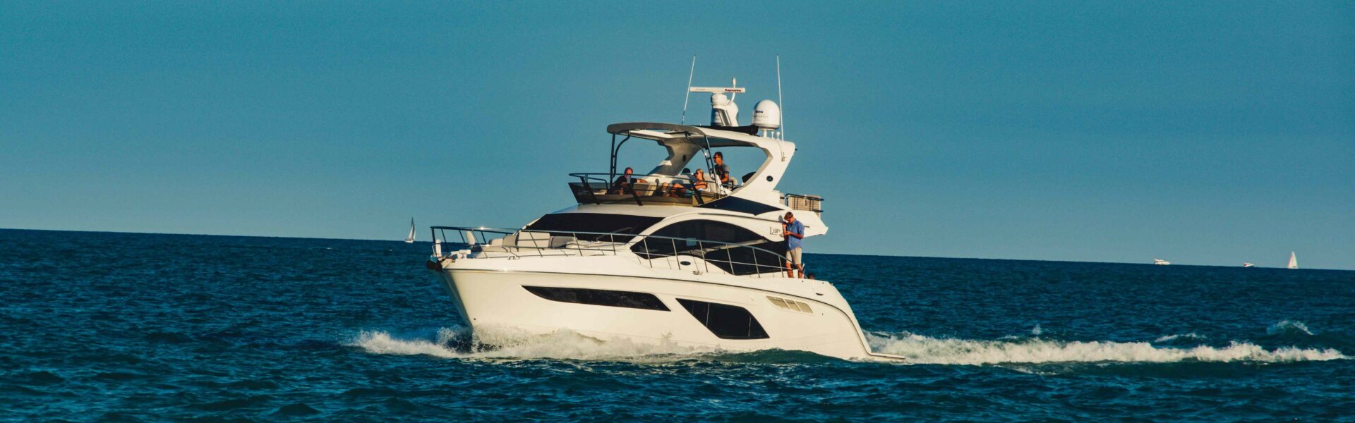 Experience the Calm of Early Mornings with Yacht Dubai