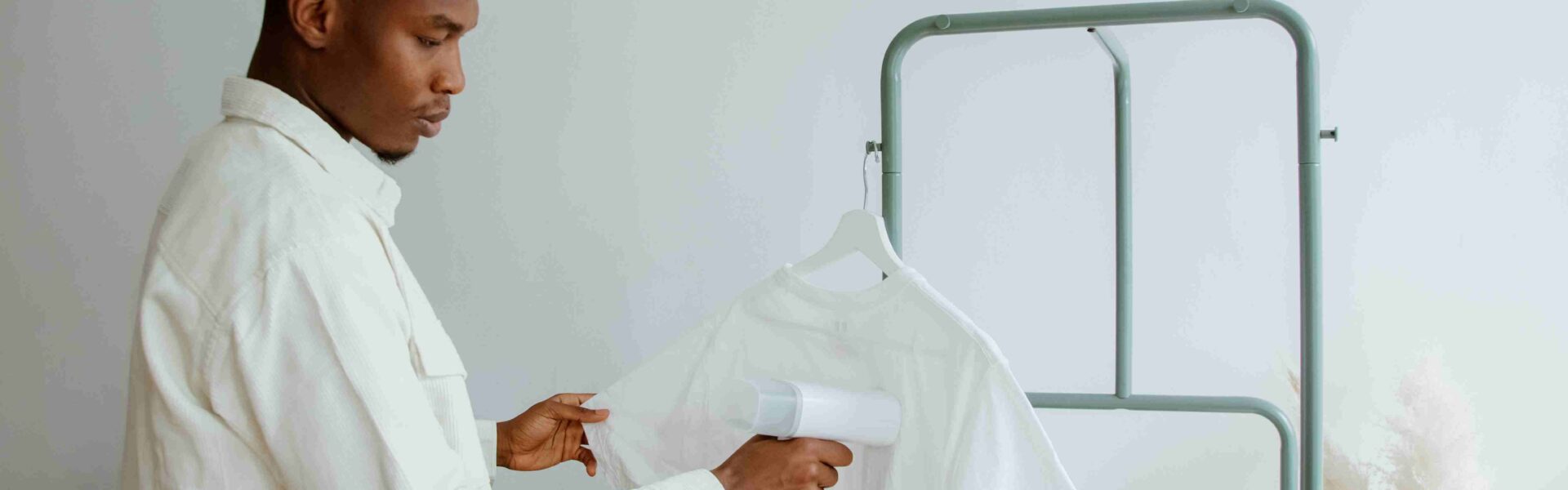 How To Use A Suction Steamer For Better Wrinkle Removal